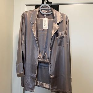 Linux Real Silk Pajamas 2X never worn